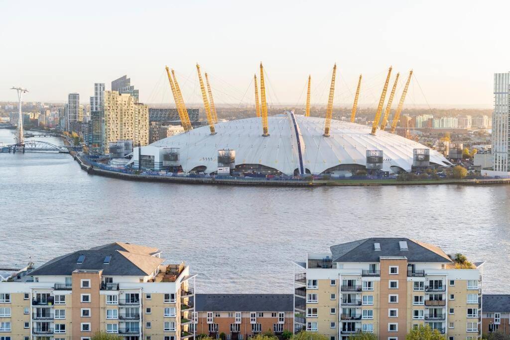London Skylineviews 2 Bed 2 Bath Flat Near Canary Wharf, O2 & Excel Exterior foto